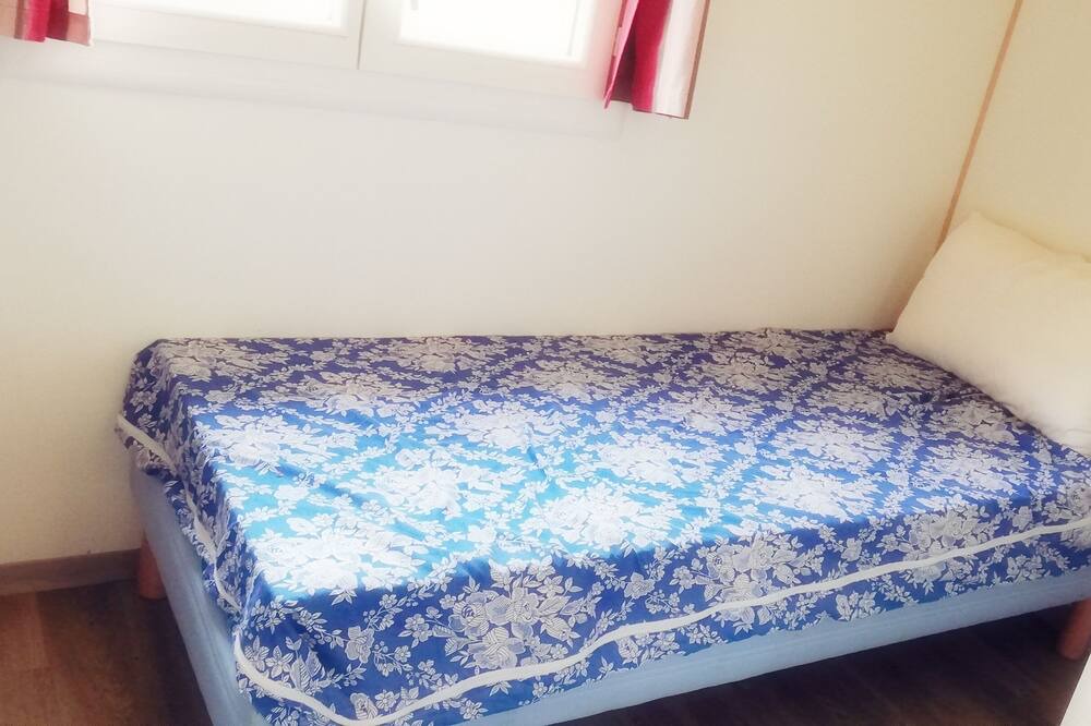 Photo of Bedroom in Vouneuil-sur-Vienne