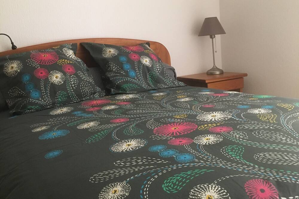 Photo of Bedroom in Pessac
