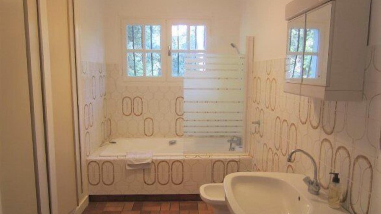 Photo of Bathroom in Saint-Georges-de-Didonne