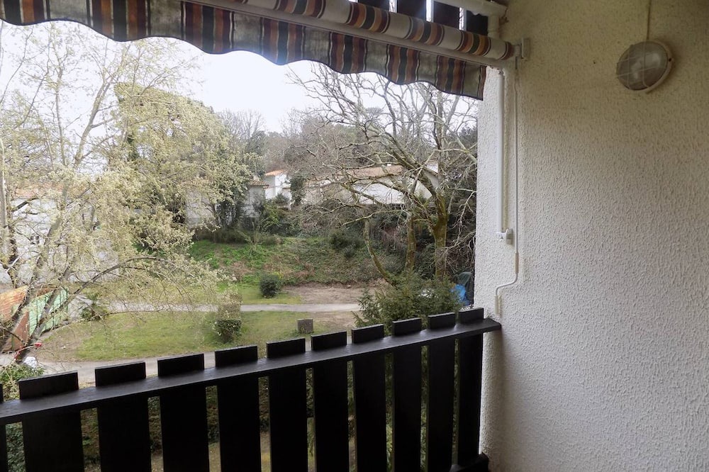 Photo of Patio Balcony in Saint-Georges-de-Didonne