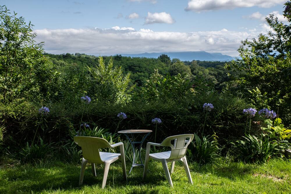 Photo of Outdoor in Jurancon