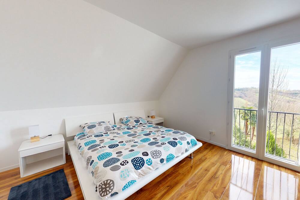 Photo of Bedroom in Jurancon