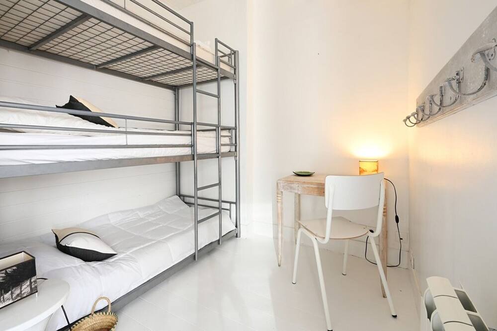 Photo of Bedroom in Les Portes-en-Re
