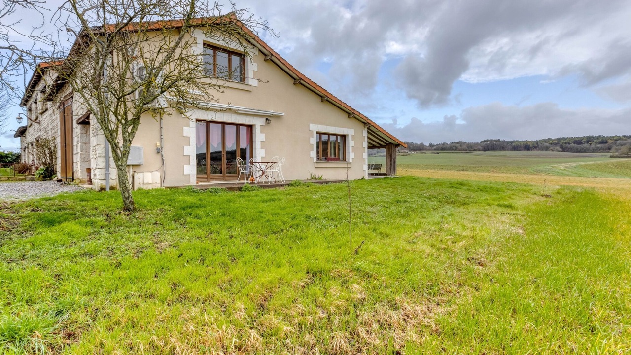 Photo of Outdoor in Scorbe-Clairvaux