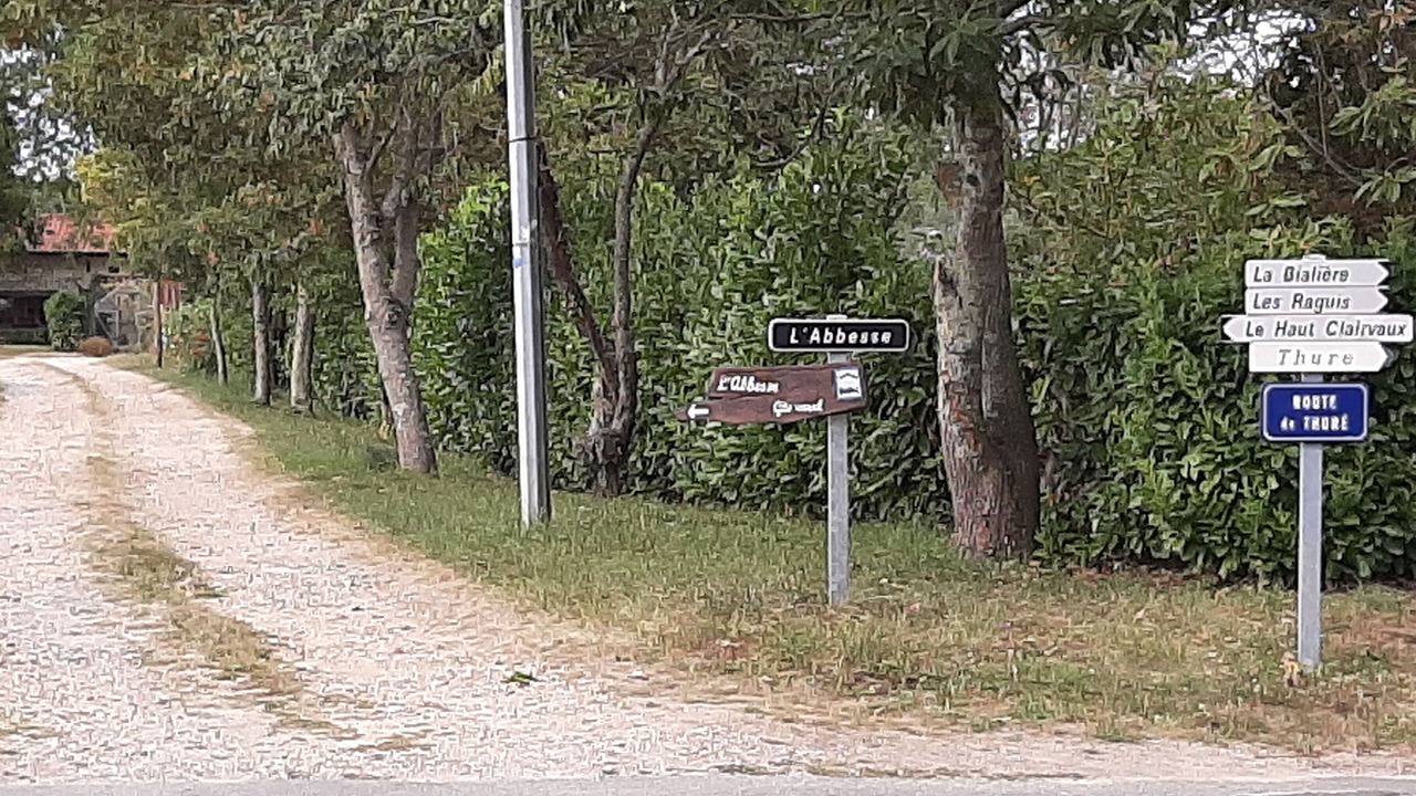 Photo of Outdoor in Scorbe-Clairvaux