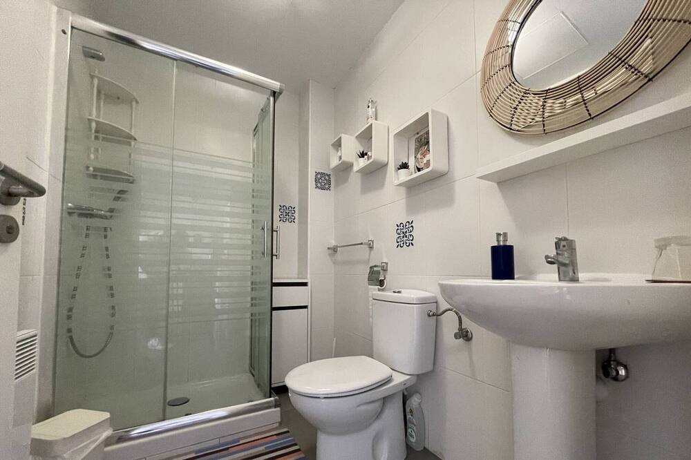 Photo of Bathroom in Hendaye