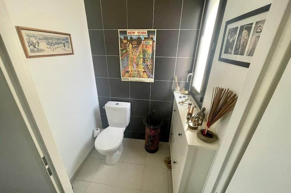 Photo of Bathroom in Bassins a Flot
