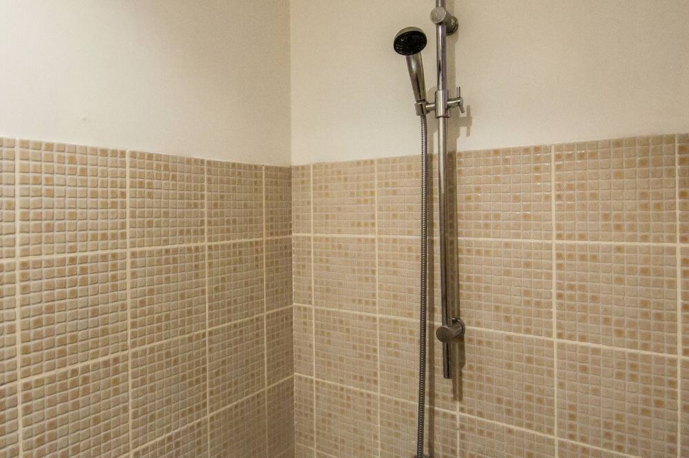 Photo of Bathroom in Bourgnac