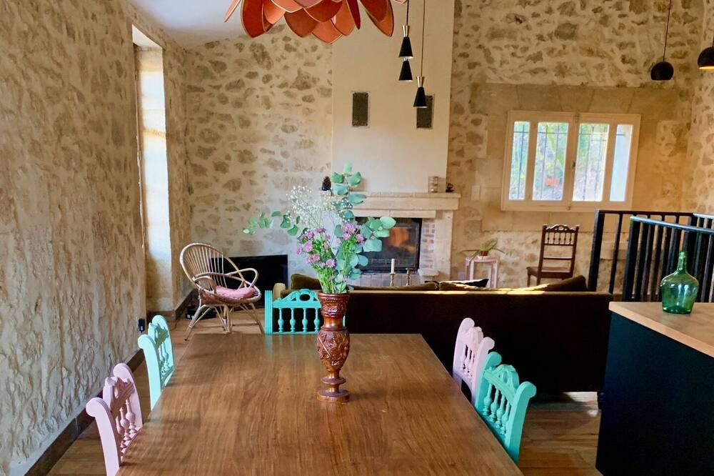 Photo of Kitchen in Paillet