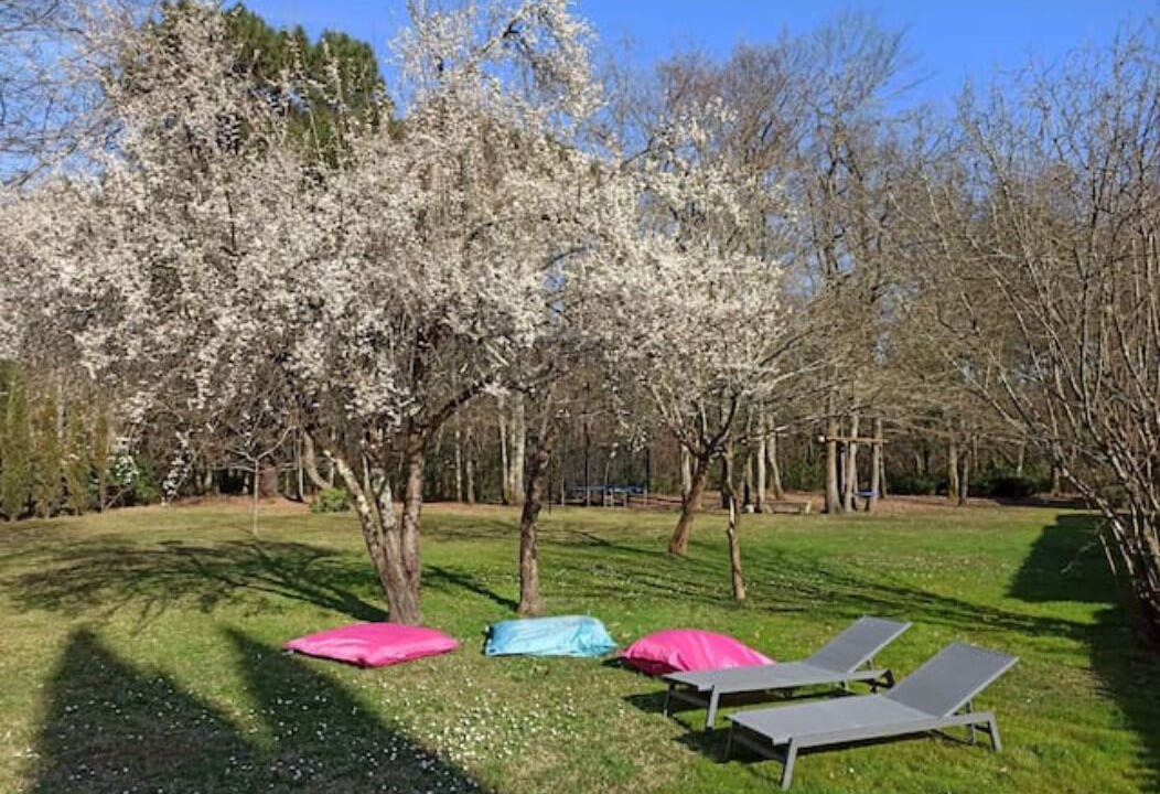 Photo of Outdoor in Saint-Medard-en-Jalles