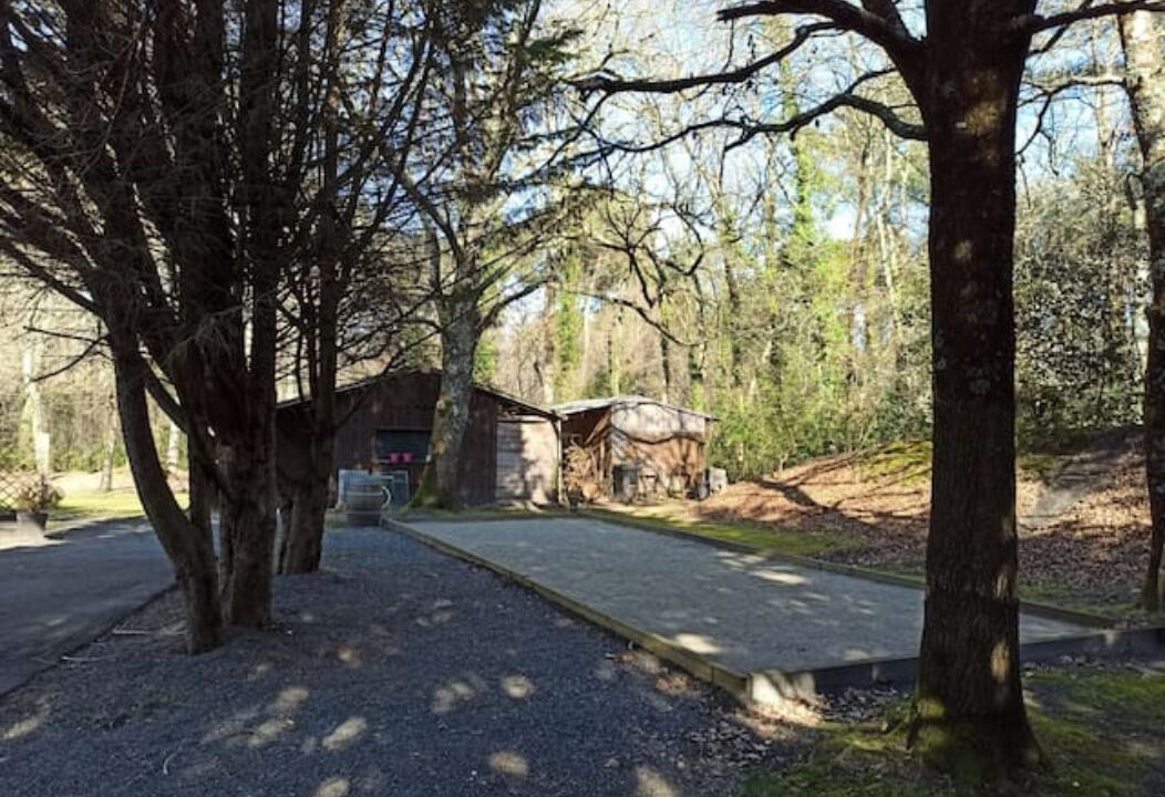 Photo of Outdoor in Saint-Medard-en-Jalles