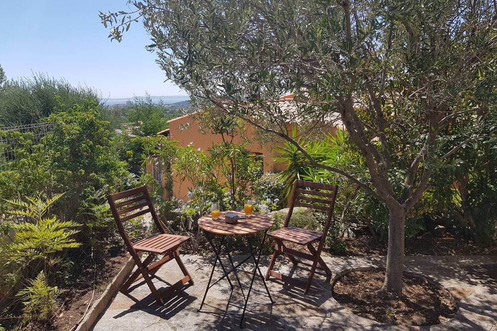 Photo of Patio Balcony in Bormes-Les-Mimosas