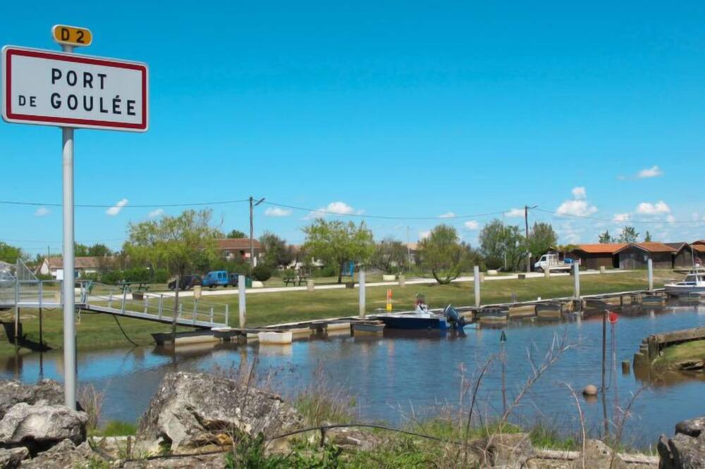 Photo of Outdoor in Queyrac