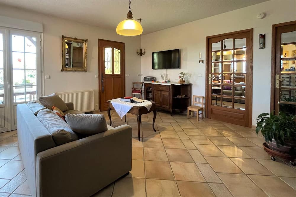 Photo of Livingroom in Sainte-Colome