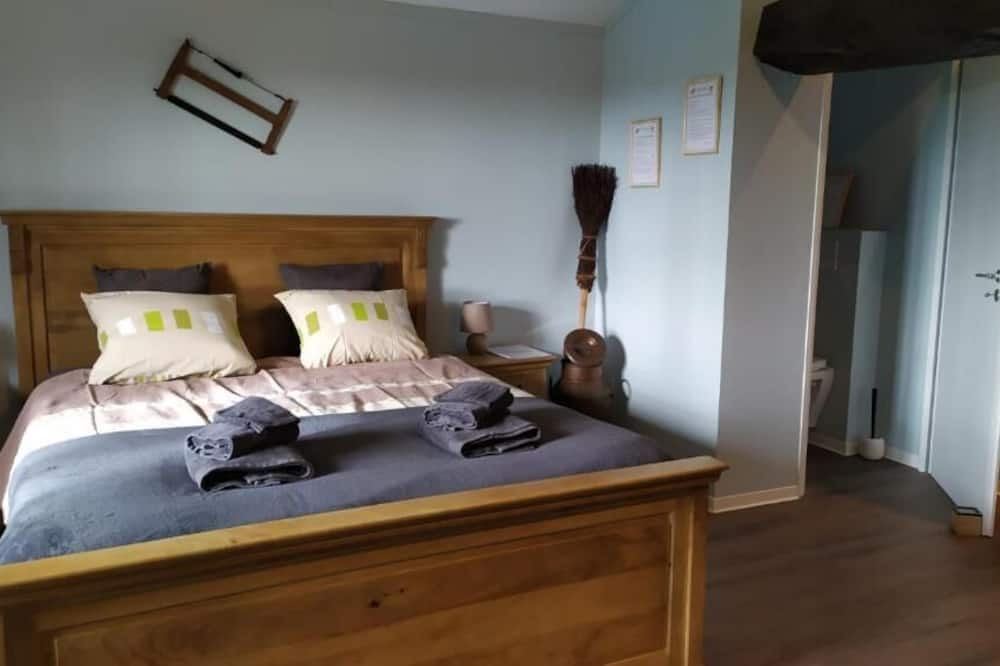 Photo of Bedroom in Yvrac-et-Malleyrand