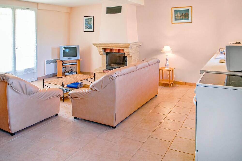 Photo of Bedroom in Saint-Hilaire-de-Villefranche