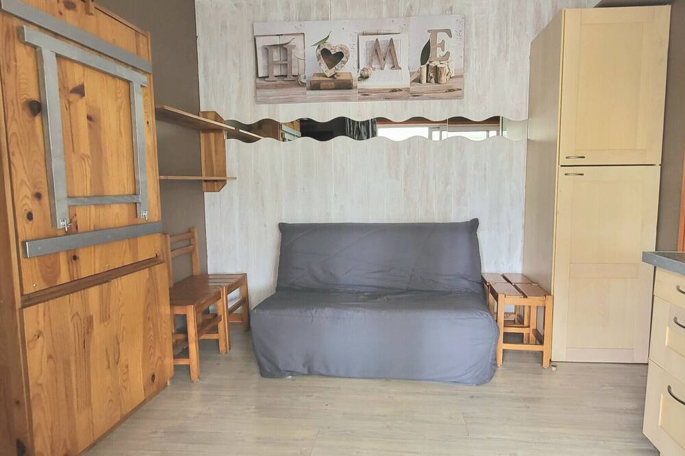 Photo of Livingroom in Gujan-Mestras