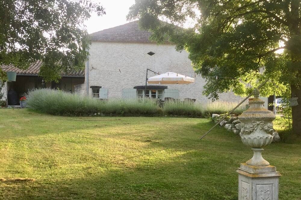 Photo of Outdoor in Monflanquin