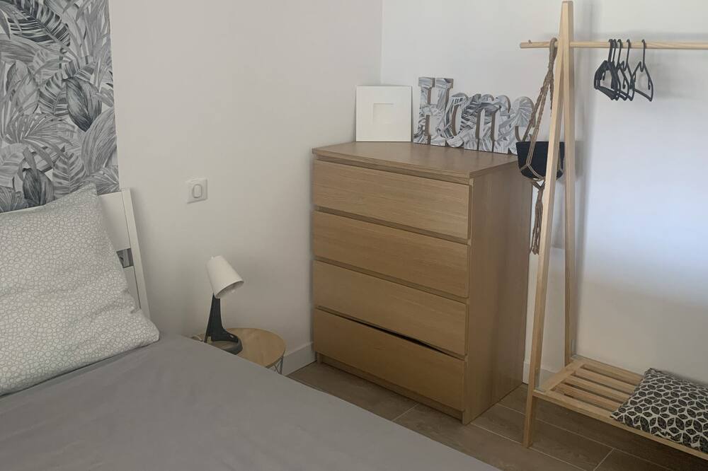 Photo of Bedroom in Tosse
