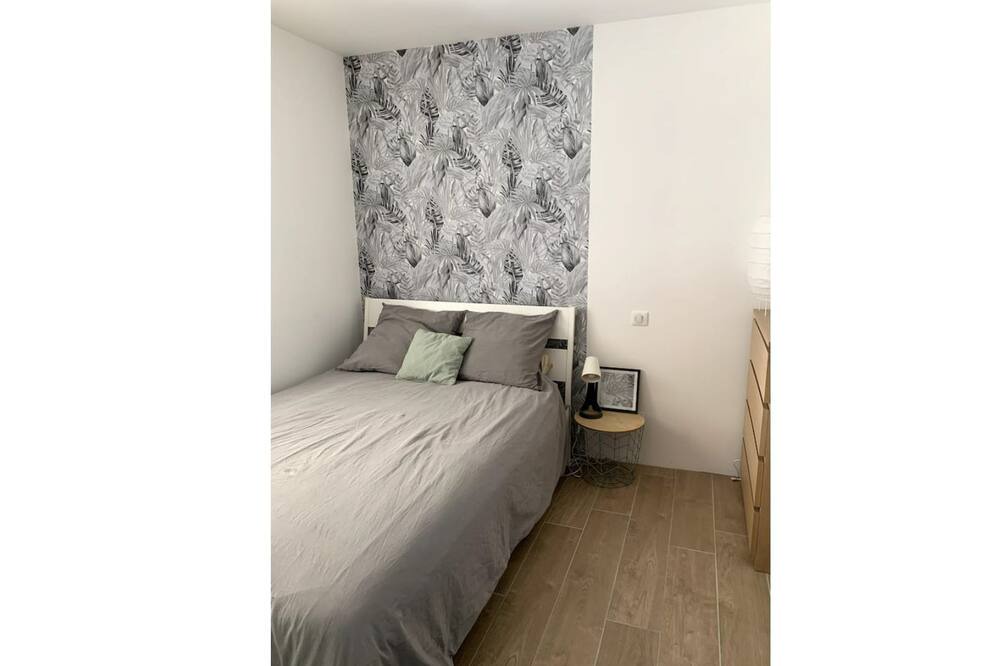 Photo of Bedroom in Tosse