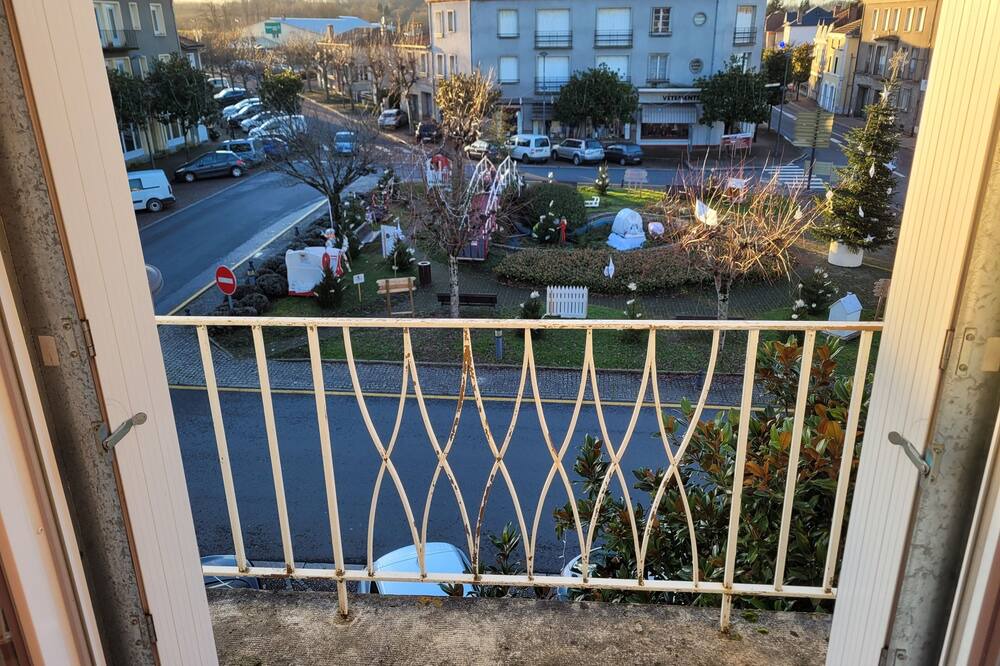 Photo of Patio Balcony in Chabanais