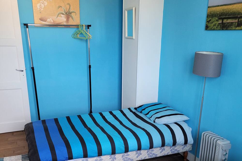 Photo of Bedroom in Chabanais