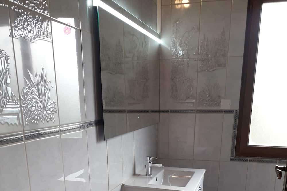 Photo of Bathroom in Les Adjots