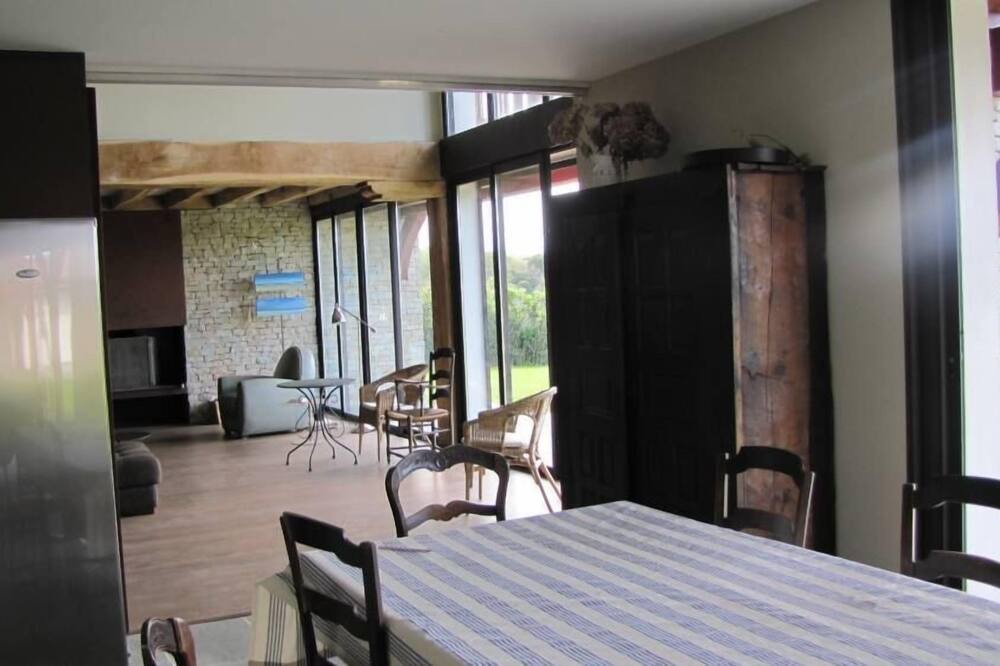 Photo of Livingroom in Arcangues