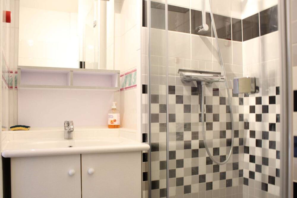 Photo of Bathroom in Quartier du Casino