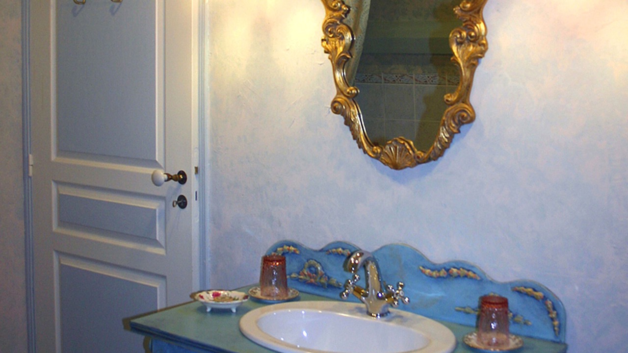 Photo of Bathroom in Mauzac-et-Grand-Castang