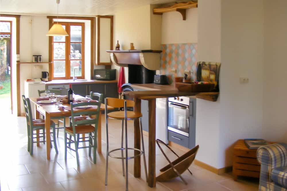 Photo of Bedroom in Villechenoux
