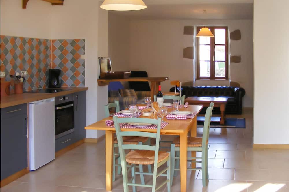 Photo of Bedroom in Villechenoux