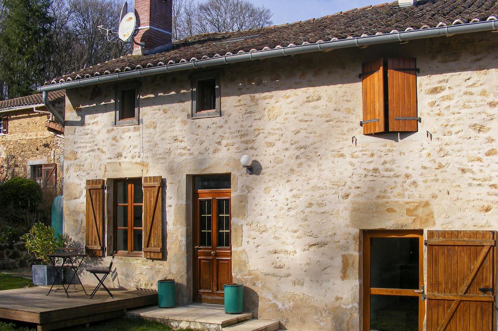Photo of Outdoor in Villechenoux