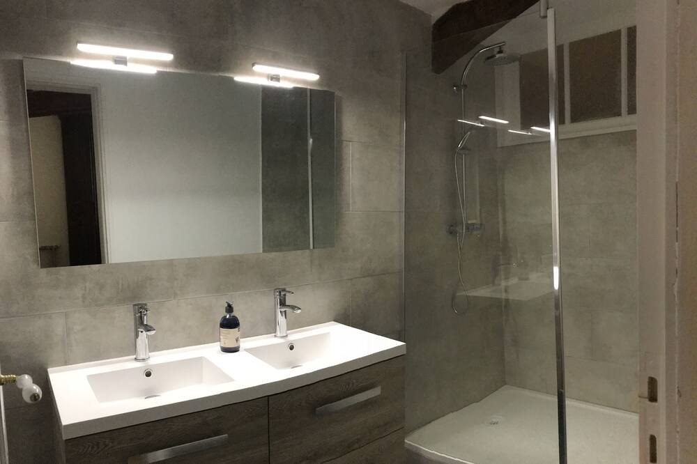 Photo of Bathroom in La Riviere