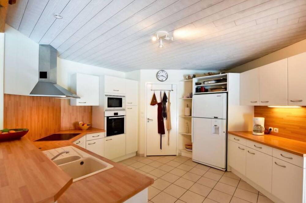 Photo of Kitchen in Biscarrosse