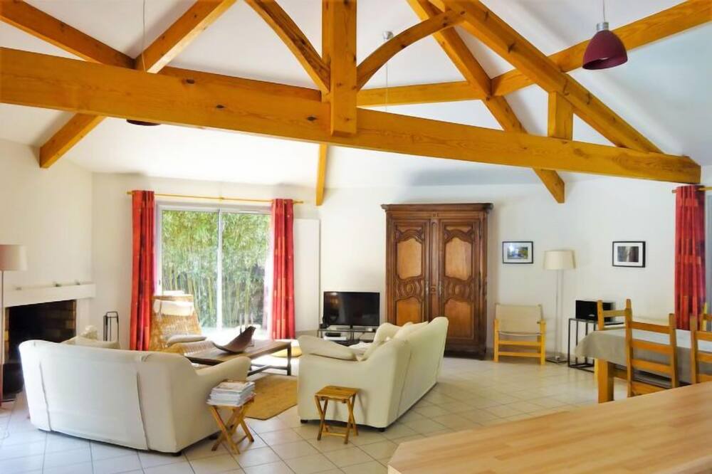 Photo of Livingroom in Biscarrosse