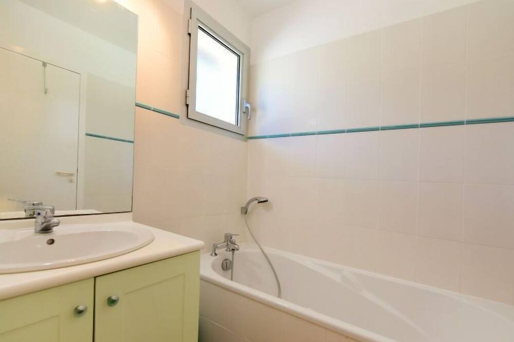 Photo of Bathroom in Biscarrosse