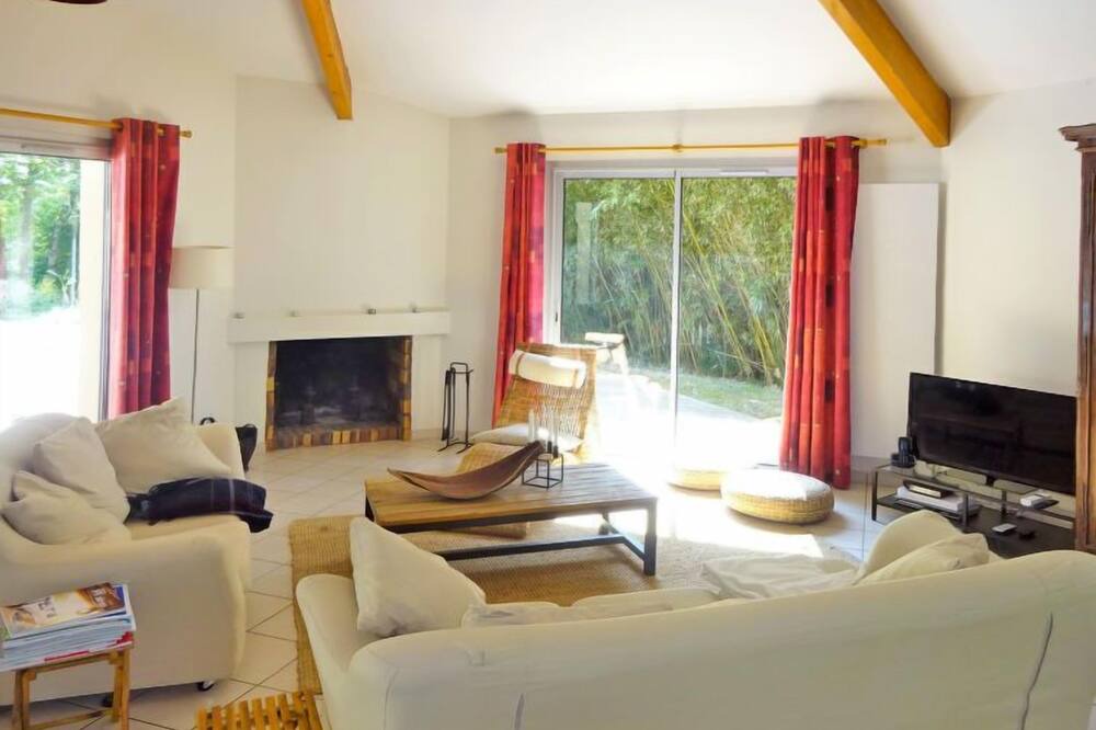 Photo of Livingroom in Biscarrosse