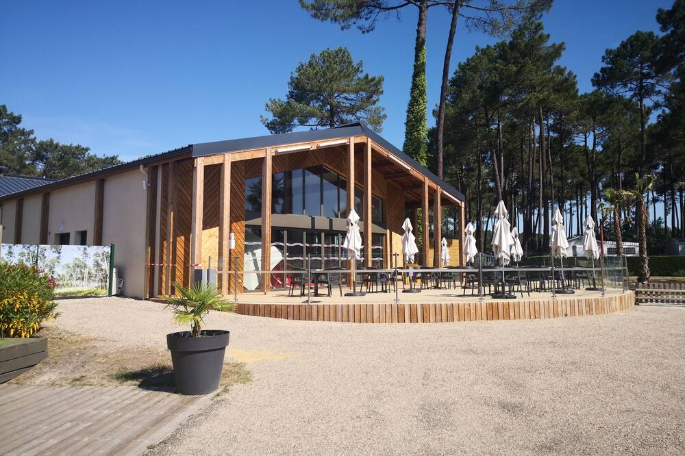 Photo of Outdoor in Saint-Julien-en-Born