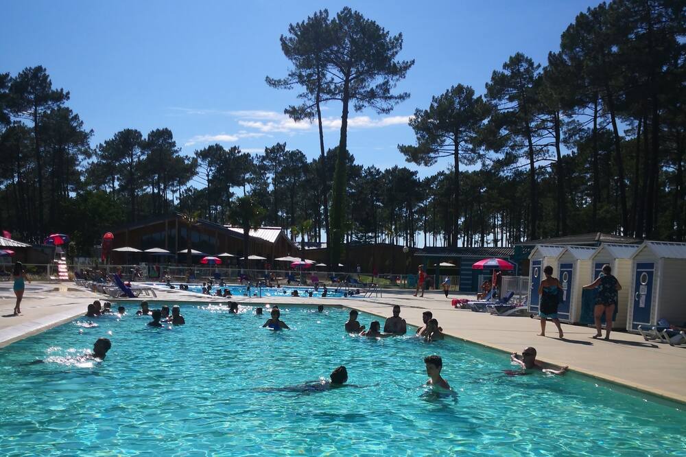 Photo of Outdoor in Saint-Julien-en-Born