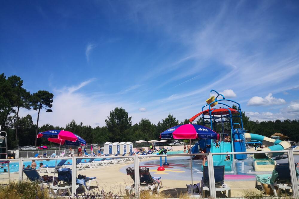 Photo of Outdoor in Saint-Julien-en-Born