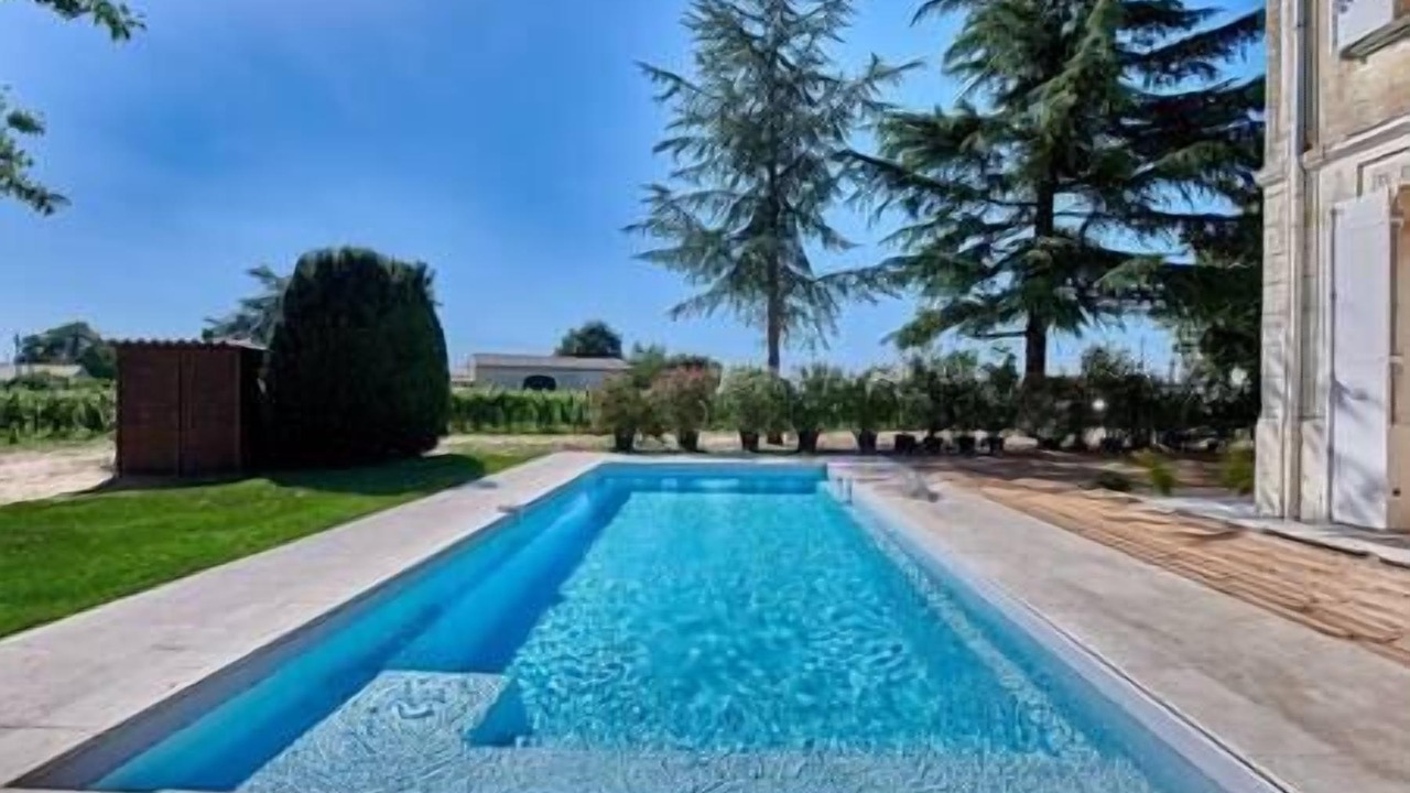 Photo of Outdoor in Saint-Pey-d'Armens