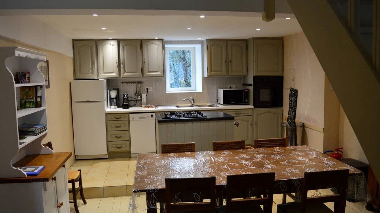 Photo of Kitchen in Saires