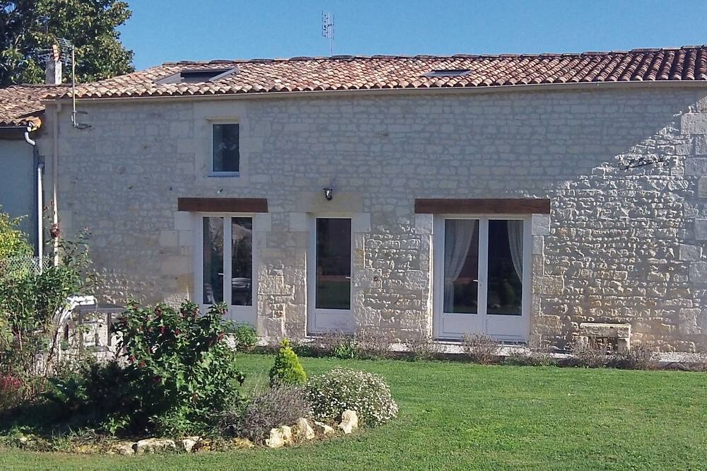Photo of Outdoor in Luchat