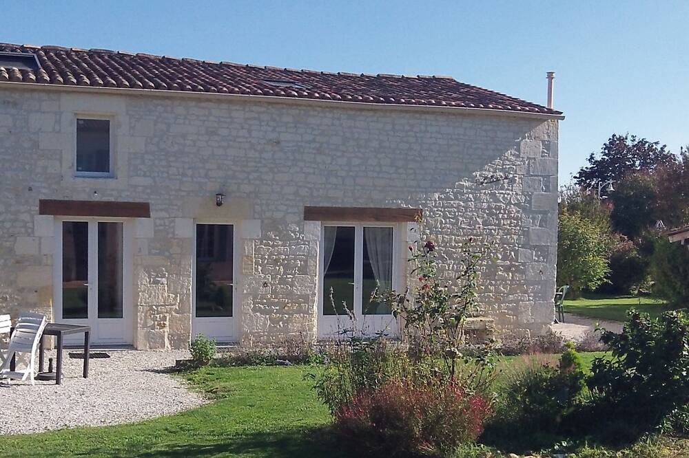 Photo of Outdoor in Luchat