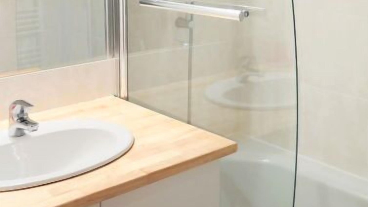 Photo of Bathroom in Saint-Vincent-de-Cosse