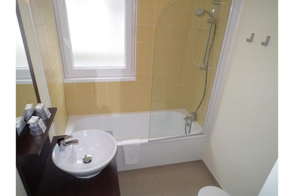 Photo of Bathroom in Salies-de-Bearn