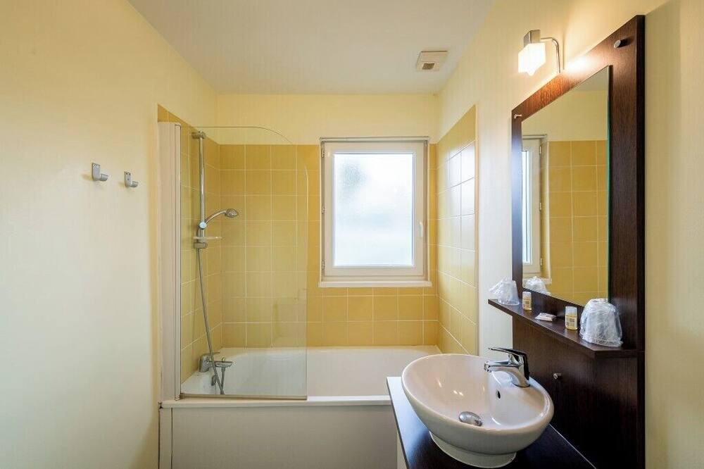 Photo of Bathroom in Salies-de-Bearn