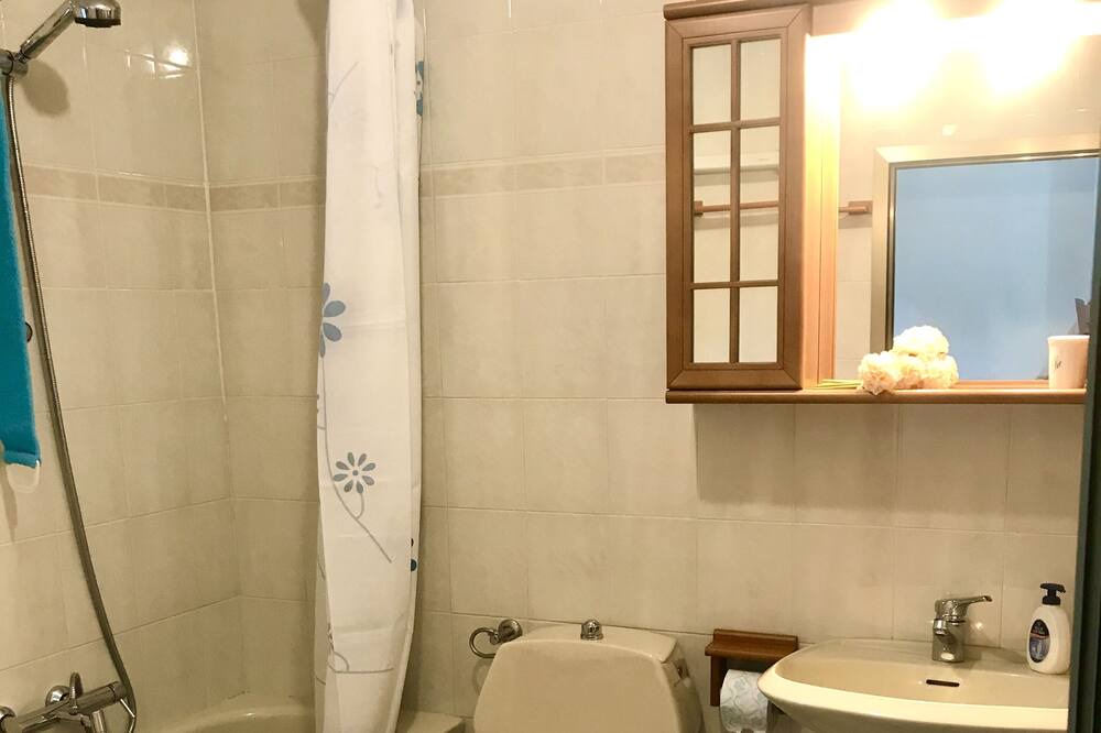 Photo of Bathroom in Lanciole