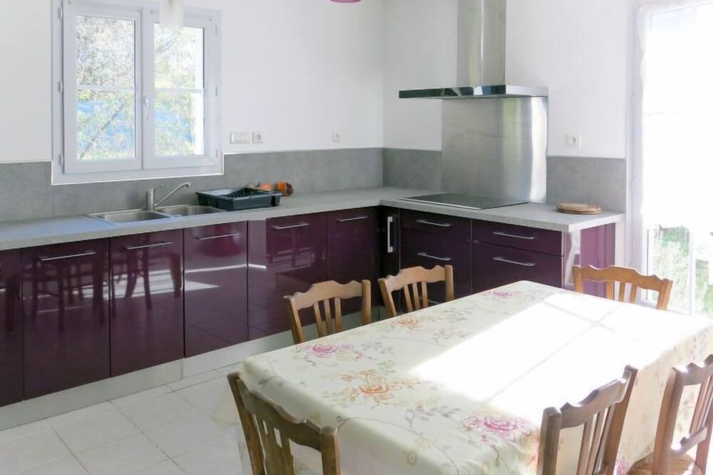 Photo of Kitchen in Saint-Pierre-d'Oleron